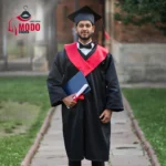 ملابس التخرج من الجامعة بالسعودية